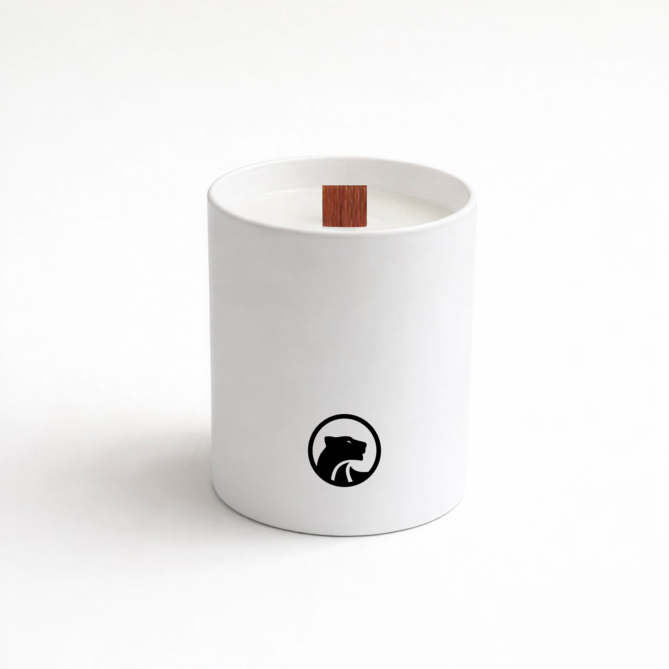 Ароматическая свеча Koryn 12 250 мл